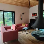 펜션 Maison Spacieuse A Avec Jardin Et Barbecue, 125 M².