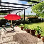 Maison Spacieuse A Avec Jardin Et Barbecue, 125 M². Saint-Selve