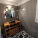 Maison Spacieuse A Avec Jardin Et Barbecue, 125 M². Σπίτι διακοπών *