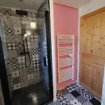 펜션 Maison Spacieuse A Avec Jardin Et Barbecue, 125 M². Saint-Selve