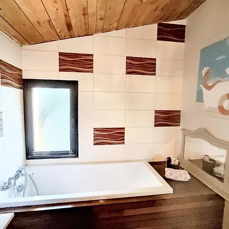 Maison Spacieuse A Avec Jardin Et Barbecue, 125 M². Prázdninový dům