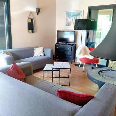 Maison Spacieuse A Avec Jardin Et Barbecue, 125 M². بيت للعطل *
