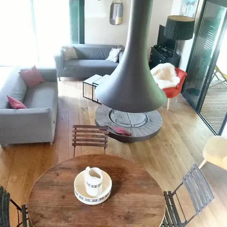 Maison Spacieuse A Avec Jardin Et Barbecue, 125 M². Saint-Selve