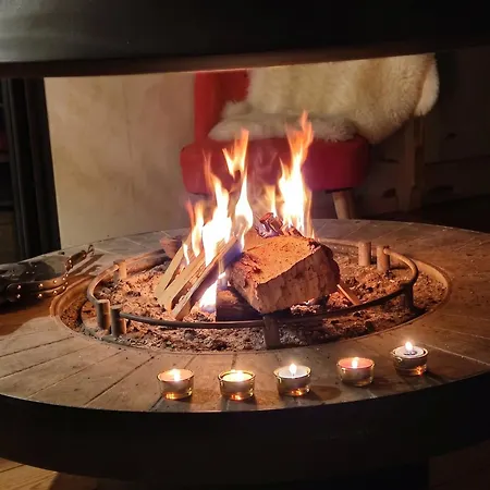 Maison Spacieuse A Avec Jardin Et Barbecue, 125 M².
