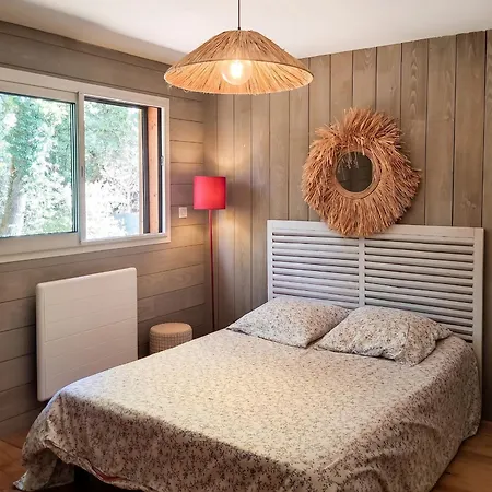 Maison Spacieuse A Avec Jardin Et Barbecue, 125 M². Saint-Selve