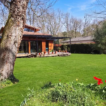 Maison Spacieuse A Avec Jardin Et Barbecue, 125 M². Holiday home