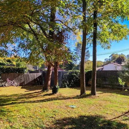 Maison Spacieuse A Avec Jardin Et Barbecue, 125 M². بيت للعطل *