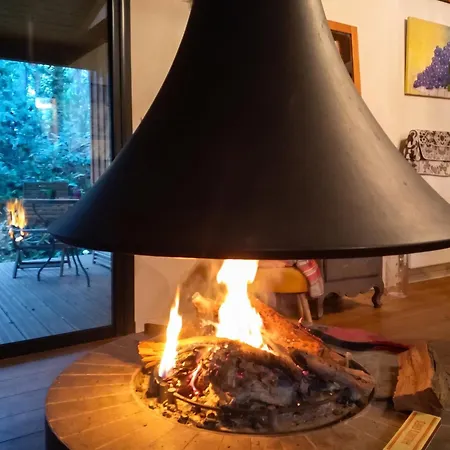 Maison Spacieuse A Avec Jardin Et Barbecue, 125 M². * Saint-Selve
