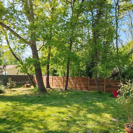 Maison Spacieuse A Avec Jardin Et Barbecue, 125 M². * Saint-Selve