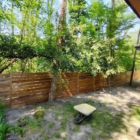 Maison Spacieuse A Avec Jardin Et Barbecue, 125 M². Holiday home Saint-Selve