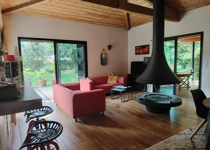 Maison Spacieuse A Avec Jardin Et Barbecue, 125 M². בית נופש