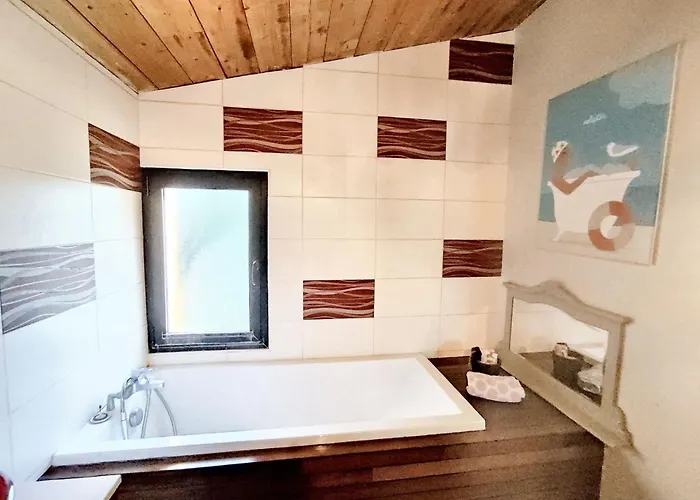 Maison Spacieuse A Avec Jardin Et Barbecue, 125 M². בית נופש