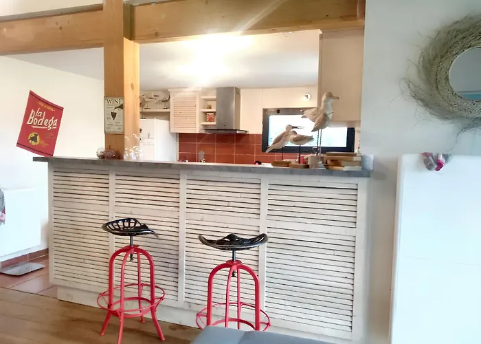 Maison Spacieuse A Avec Jardin Et Barbecue, 125 M².