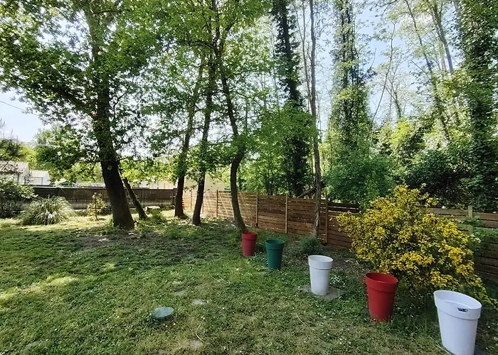 בית נופש Maison Spacieuse A Avec Jardin Et Barbecue, 125 M².